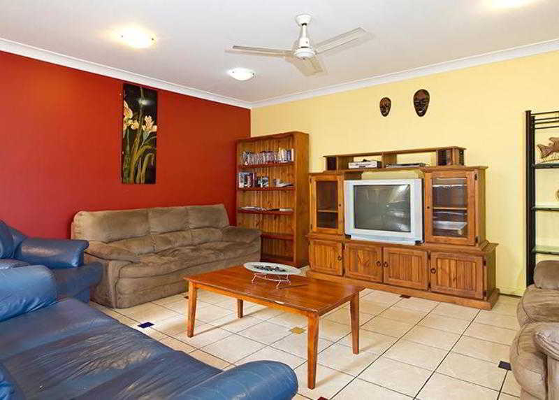 Arrival Lodge Hostel Accommodation Gold Coast Kültér fotó