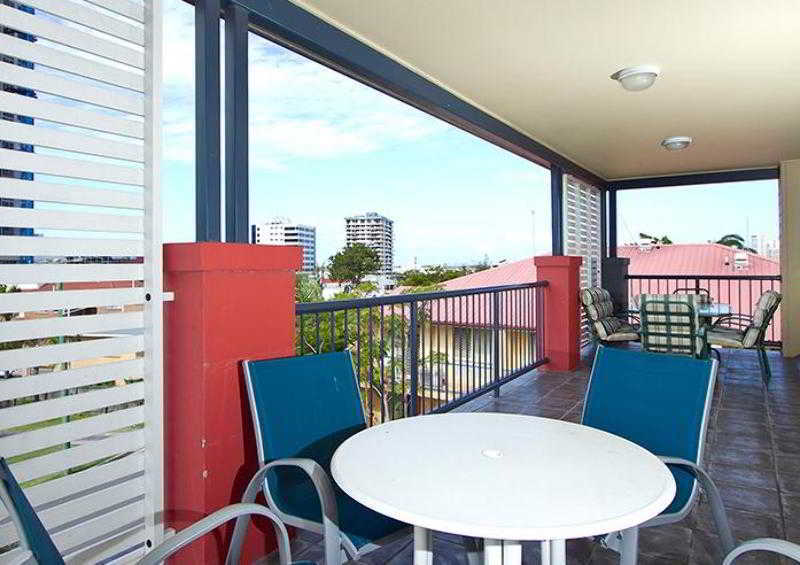 Arrival Lodge Hostel Accommodation Gold Coast Kültér fotó