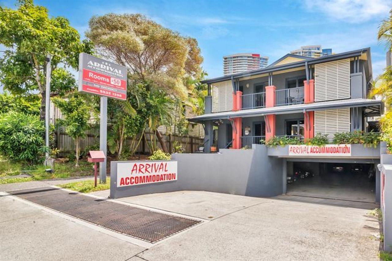 Arrival Lodge Hostel Accommodation Gold Coast Kültér fotó